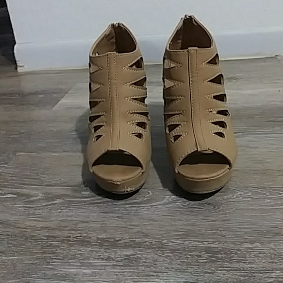 Wedges - Picture 3 of 3